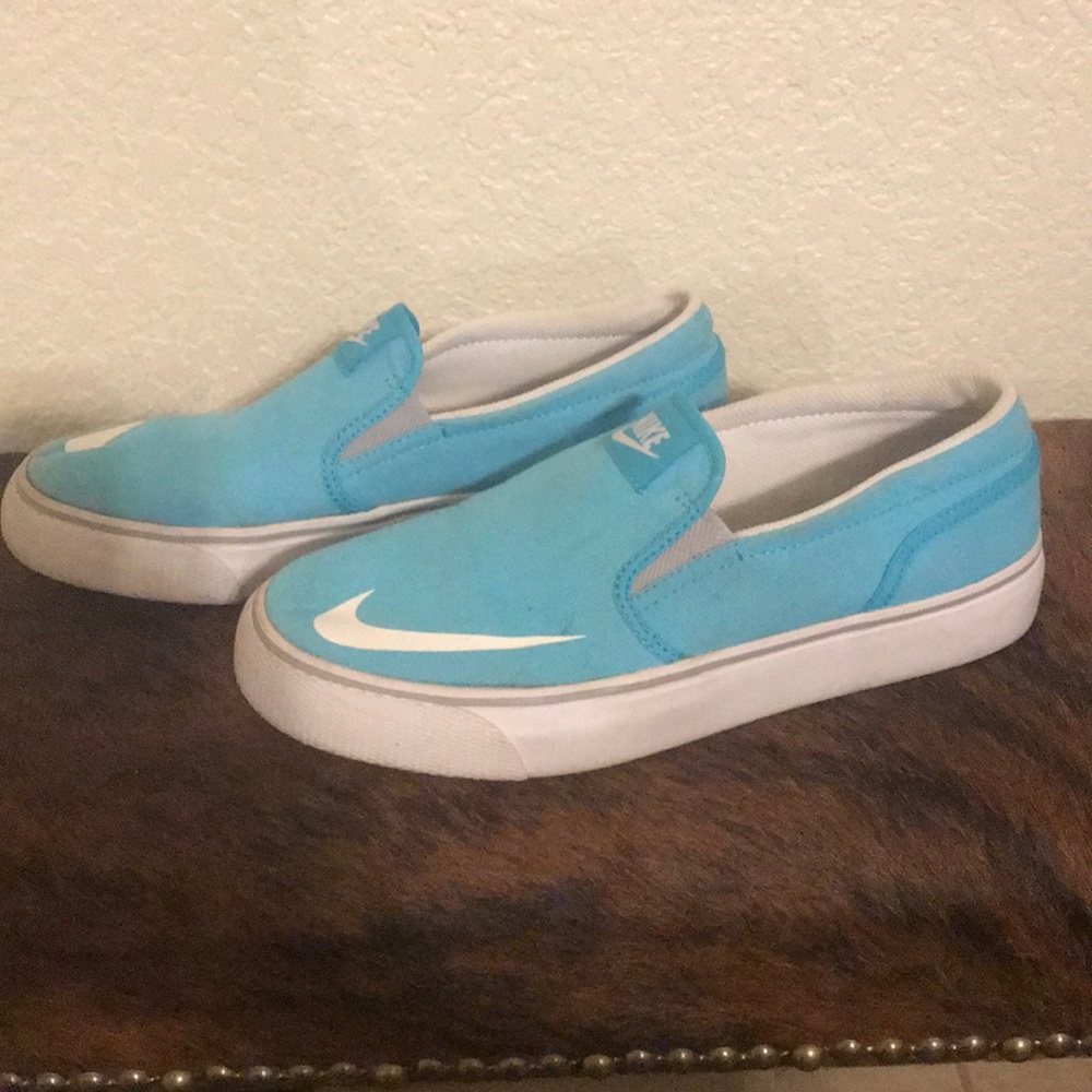 Blue Nike Canvas Shoes